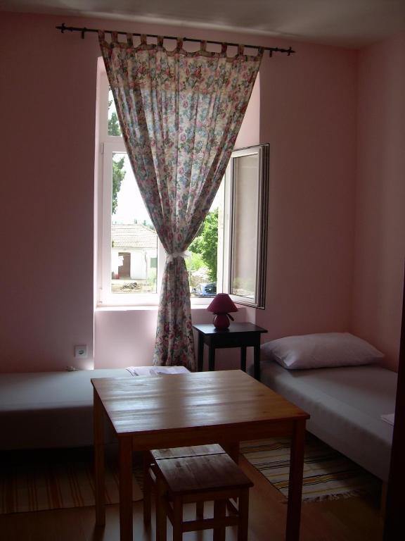 Phara Hostel Gdinj 客房 照片